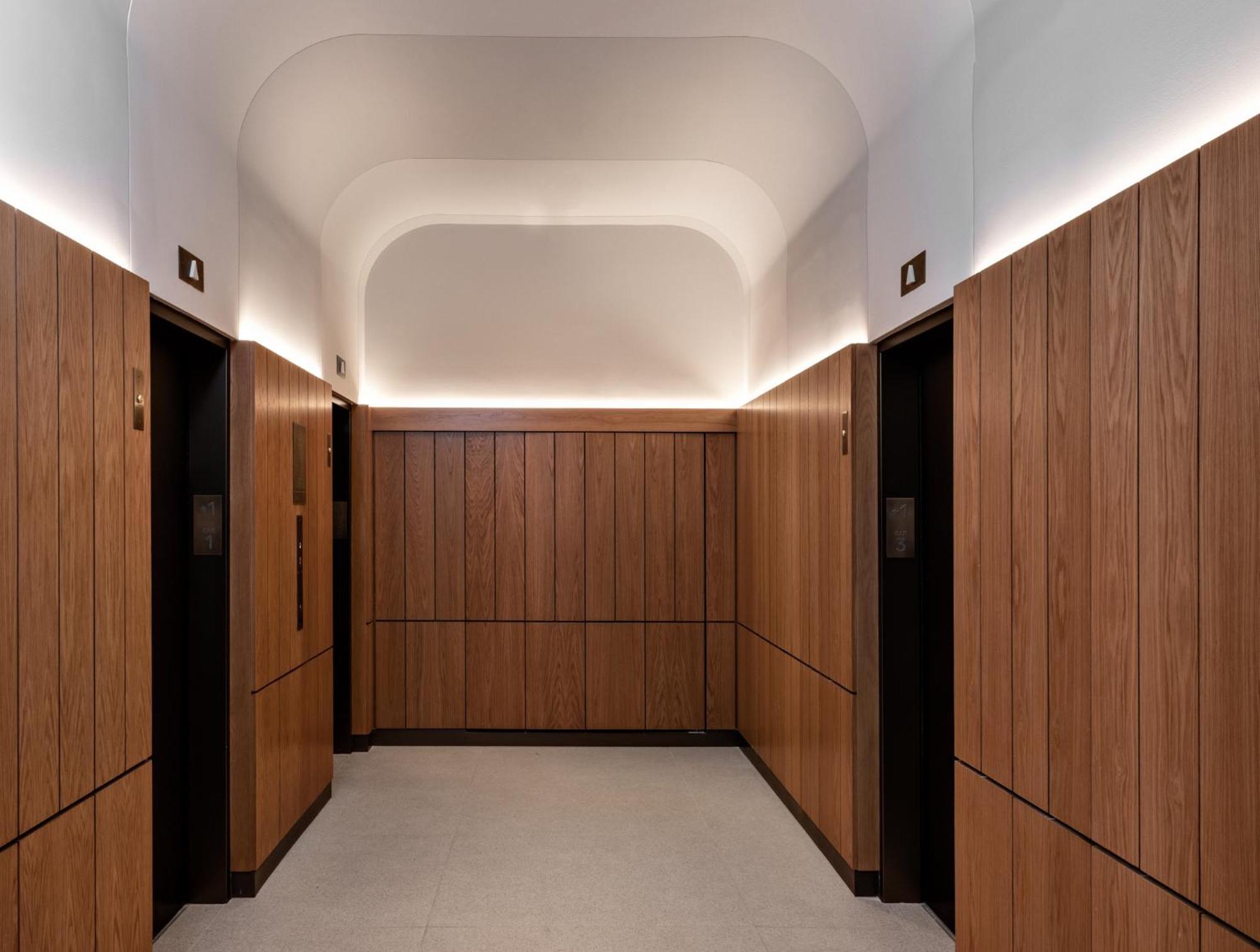 Kimpton Theta New York - Times Square By Ihg Hotel Luaran gambar The interior of the new building